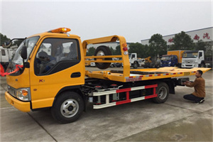 鄂托克前旗哪里有拖车服务