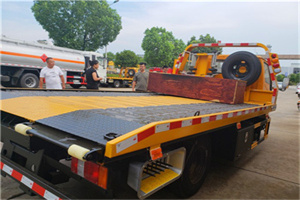 鄂托克前旗附近拖车电话号码服务